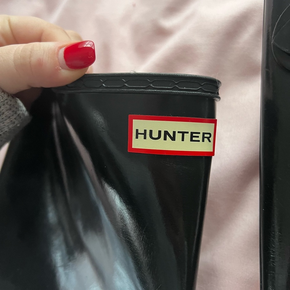 Woman’s Hunter rain boots size 10